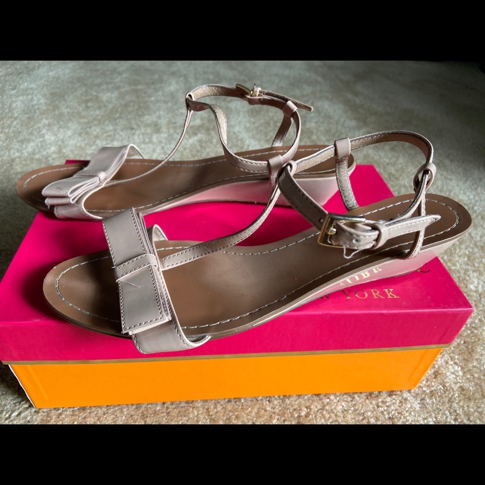 $ale Kate Spade Blush Cream Bow Wedges Sz 10